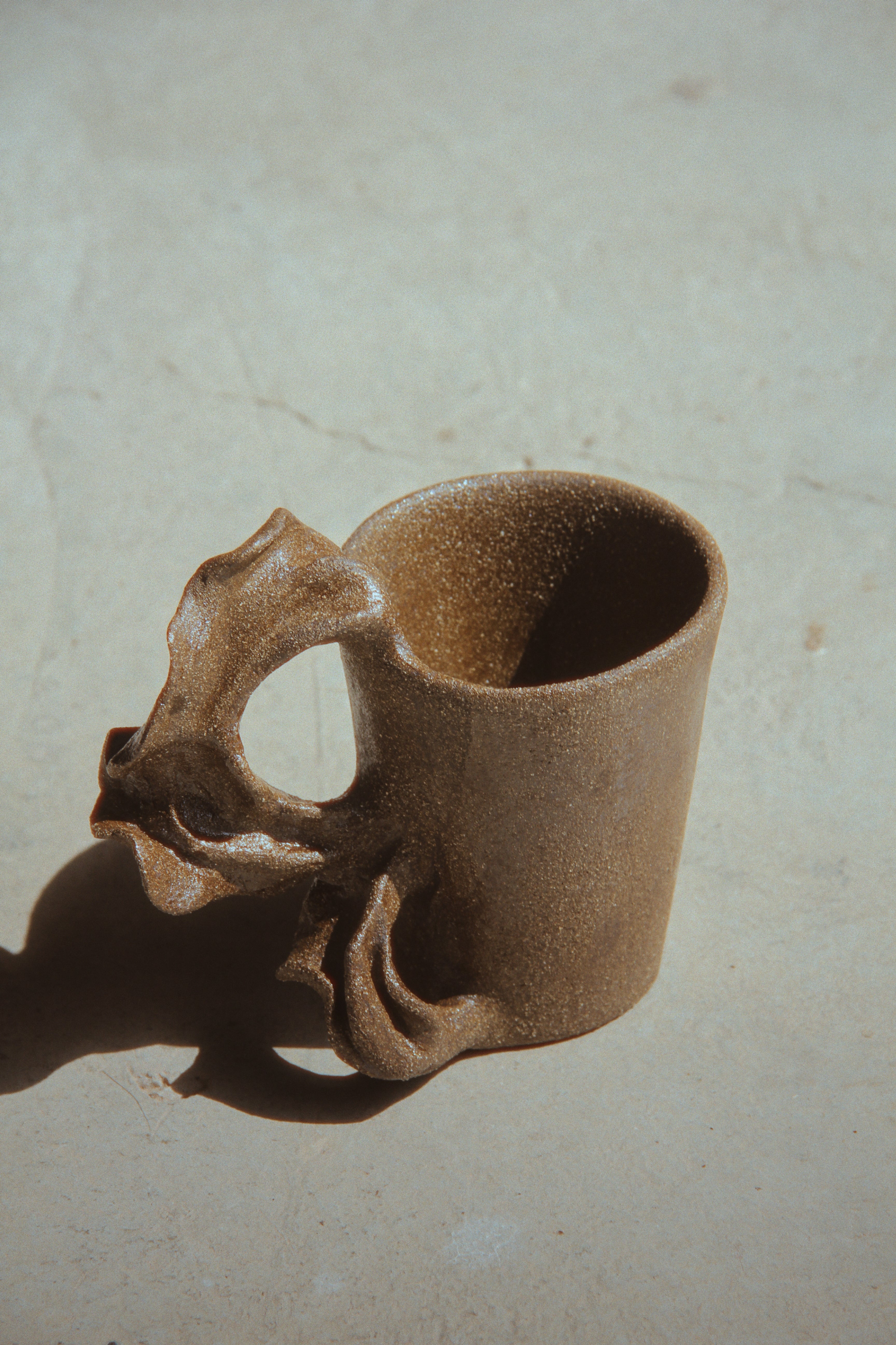 Taza joya negro