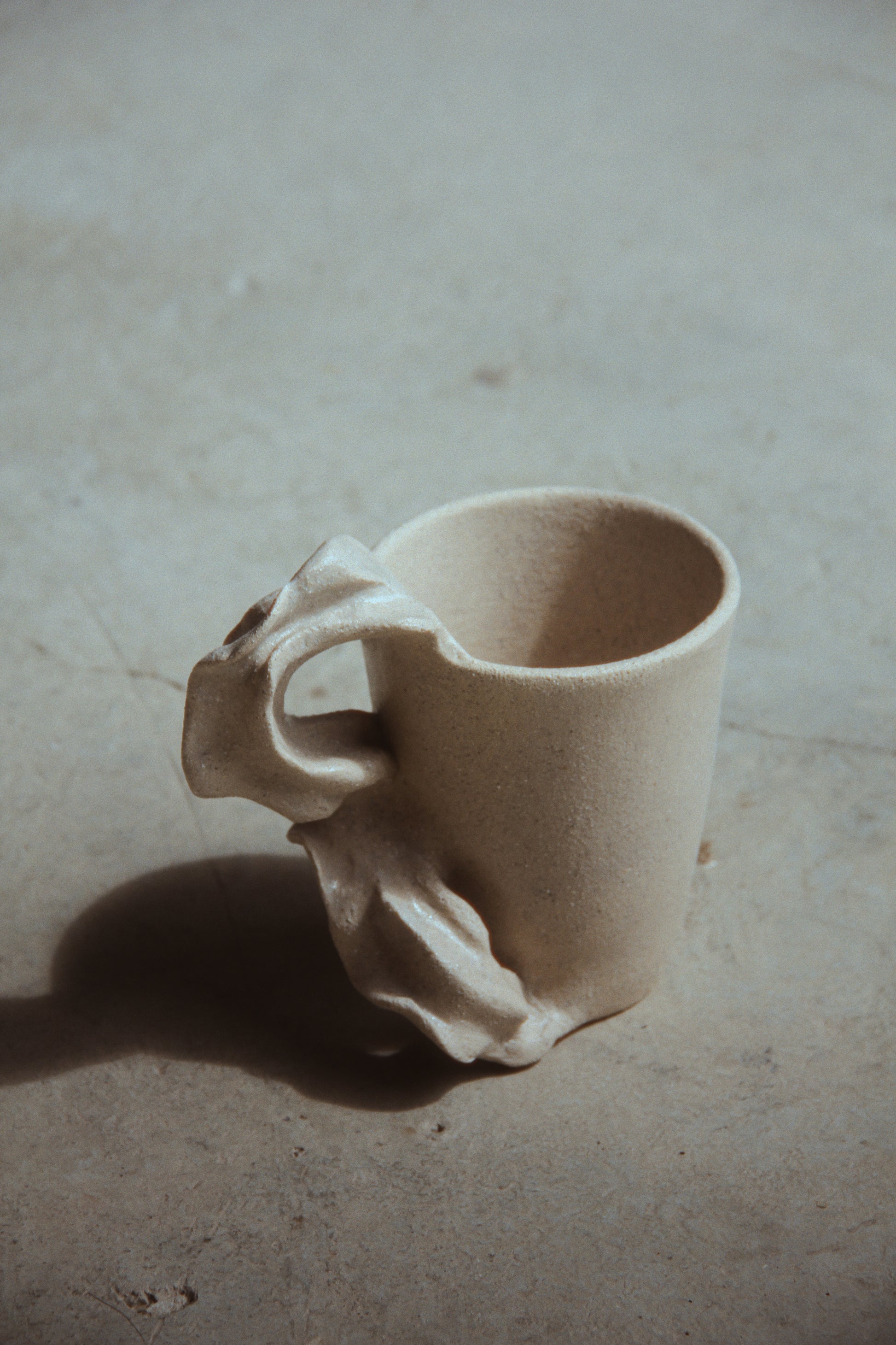 Taza joya beige